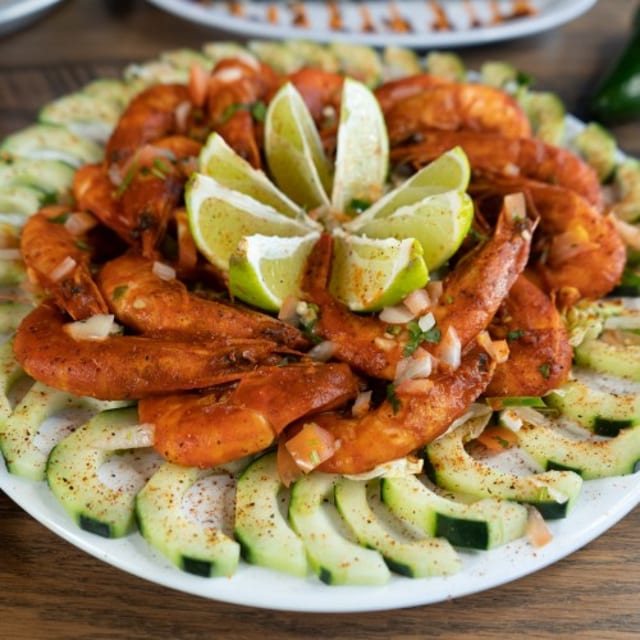 Botana De Camarones a La Diabla.